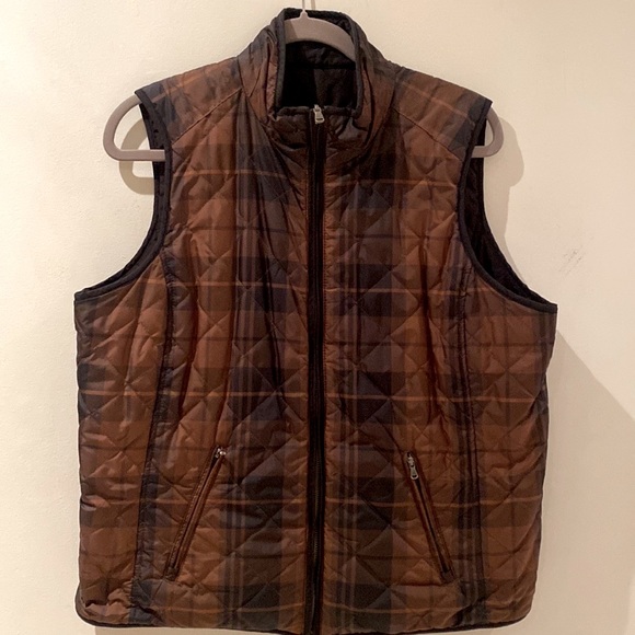 Double Sided Vest - Picture 1 of 10